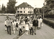1965
Festzug mit Kinderführern Wolfgang Möll und Hans Gontrum 	